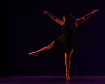 Davianna Griffin (Horizontal)