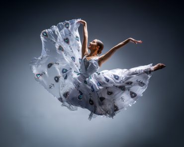 Nai-Ni Chen Dance Co by Jeff Wang