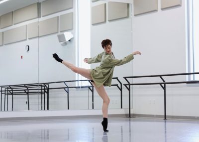 SophiePowellbodyshot'23 - Sophie Powell (Web Res)